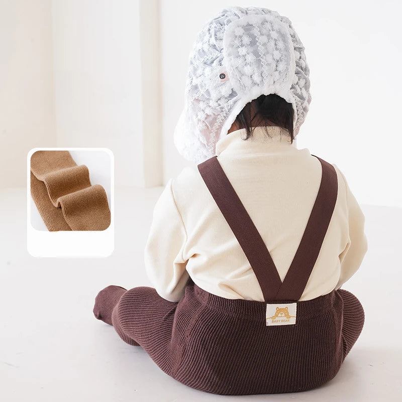 Baba harisnyanadrág vállpánttal